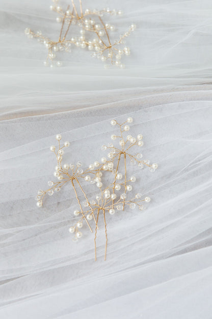 Medusa Pearl Hair Pin