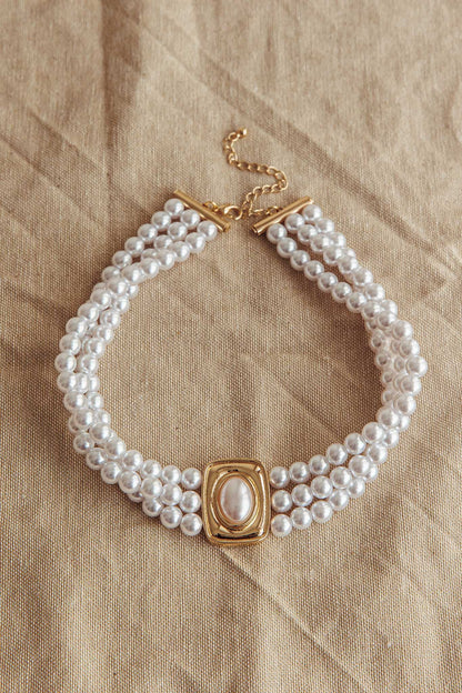 Tamra Squoval Pendant Necklace Gold Pearl